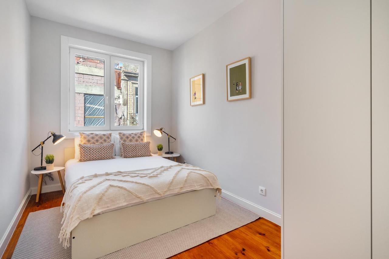 Whome Formosa #3 - Central 2-Bed In Prime Location Perfect To Explore Porto Bagian luar foto