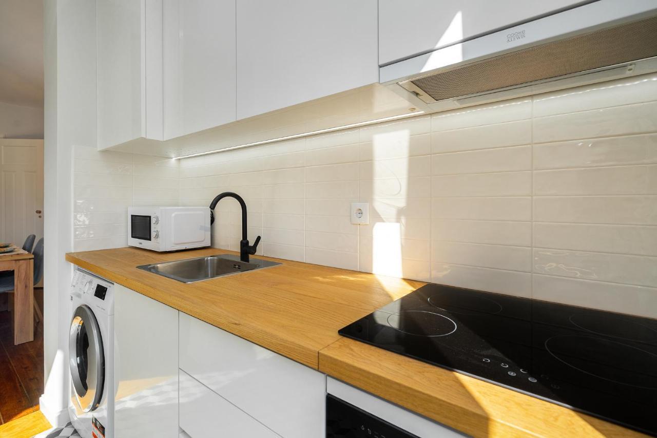 Whome Formosa #3 - Central 2-Bed In Prime Location Perfect To Explore Porto Bagian luar foto